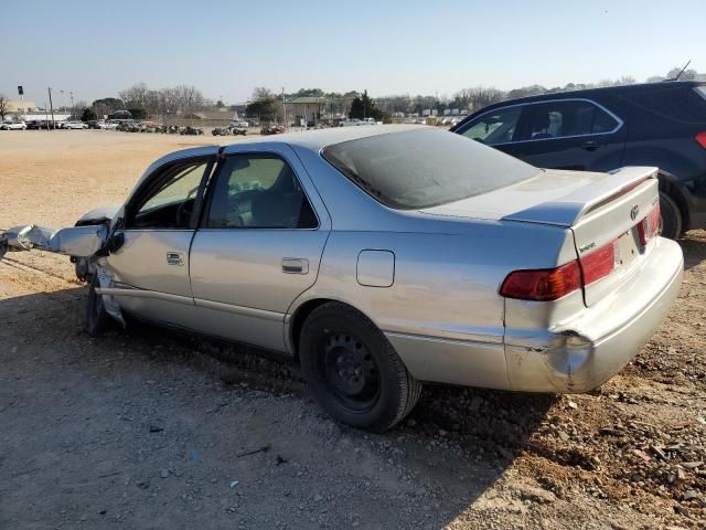 2001 Toyota Camry LE