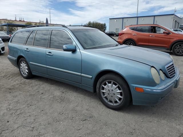 2001 Mercedes-Benz E 320