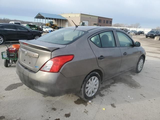 2013 Nissan Versa S