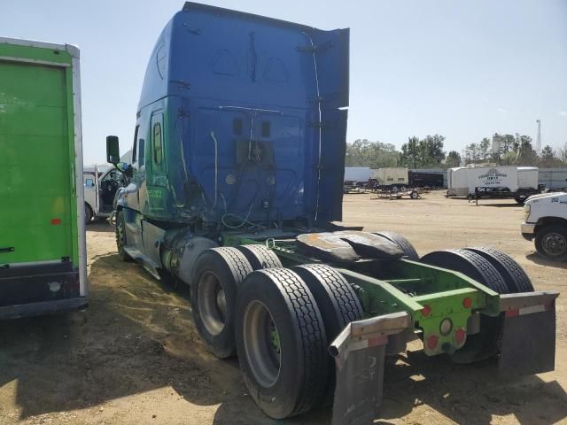 2017 Freightliner Cascadia 125 Semi Truck