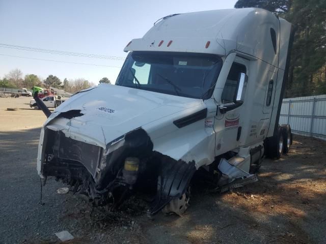 2024 Freightliner Cascadia 126