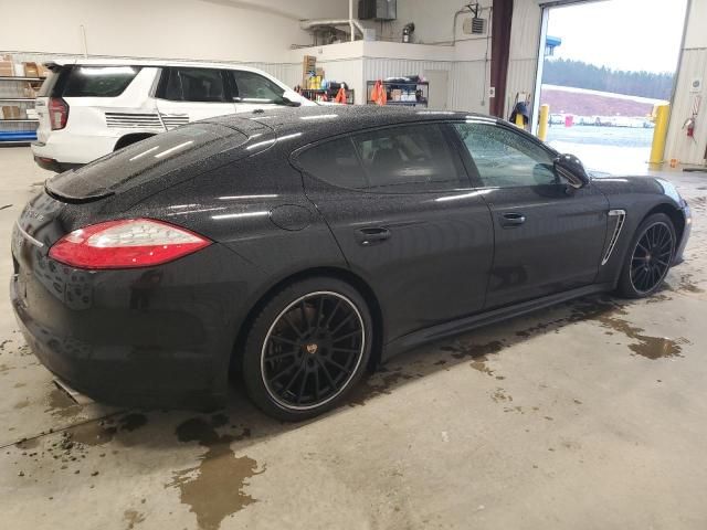 2013 Porsche Panamera 2