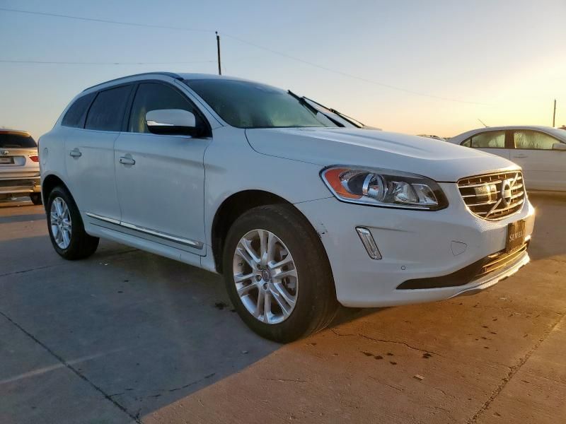 2015 Volvo XC60 T5 PREMIER+