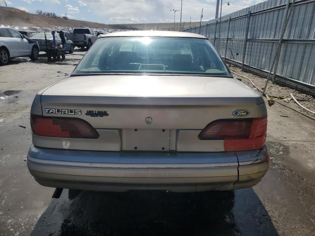 1995 Ford Taurus GL