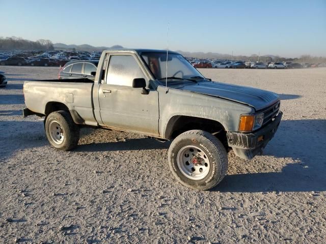 1987 Toyota Pickup RN63 STD