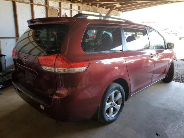 2012 Toyota Sienna LE