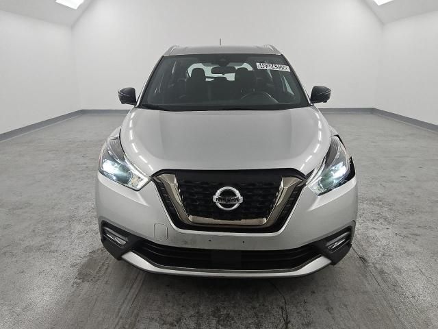 2020 Nissan Kicks SR