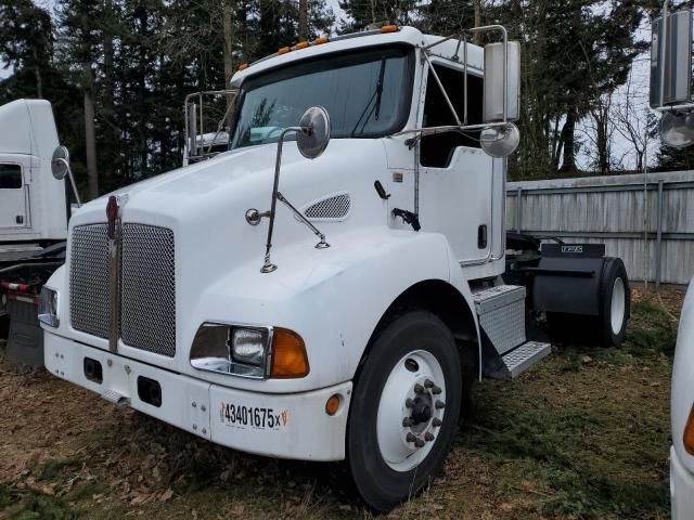 2007 Kenworth Construction T300