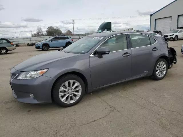 2015 Lexus ES 300H