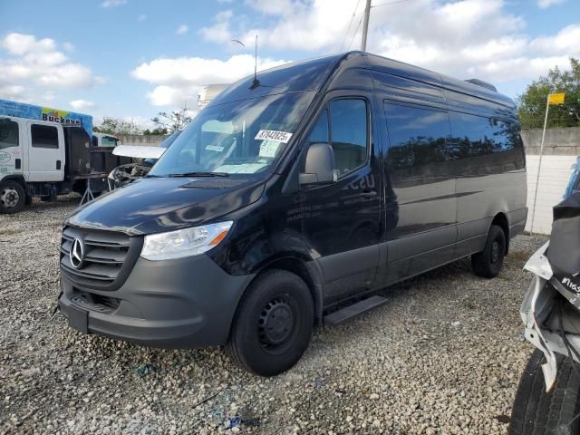 2024 Mercedes-Benz Sprinter 2500