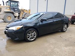 Carros salvage sin ofertas aún a la venta en subasta: 2017 Toyota Camry LE