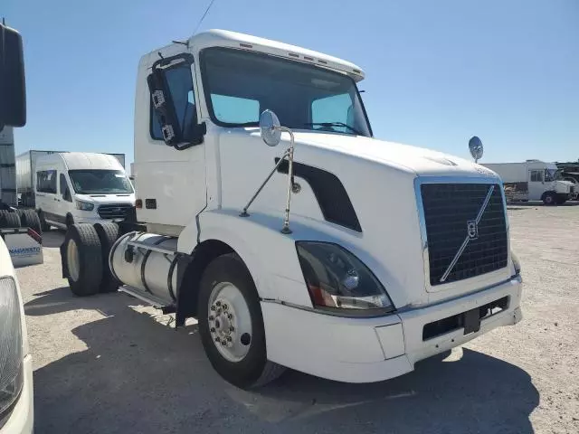 2006 Volvo VN VNL