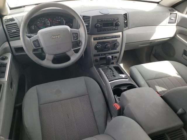 2005 Jeep Grand Cherokee Laredo