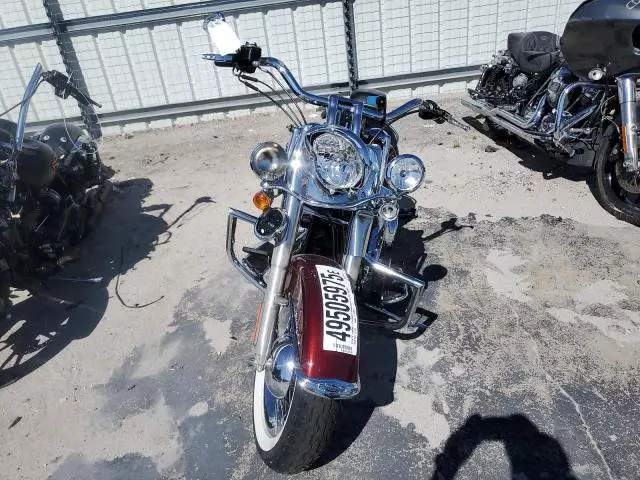 2008 Harley-Davidson Flstn