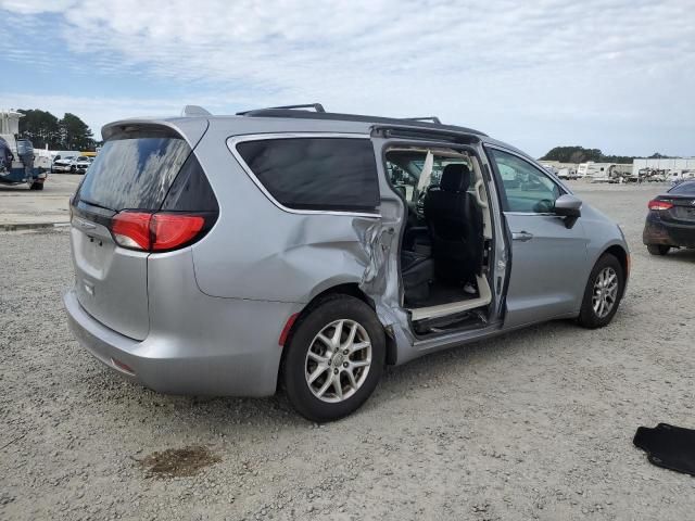 2020 Chrysler Voyager LXI