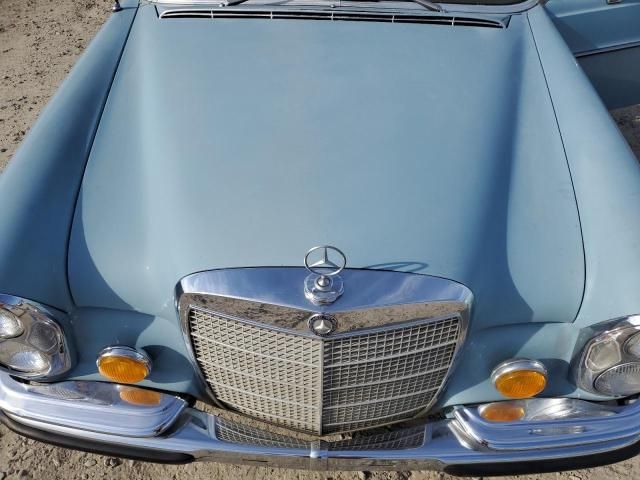 1970 Mercedes-Benz 1970 Mercedes Benz 280