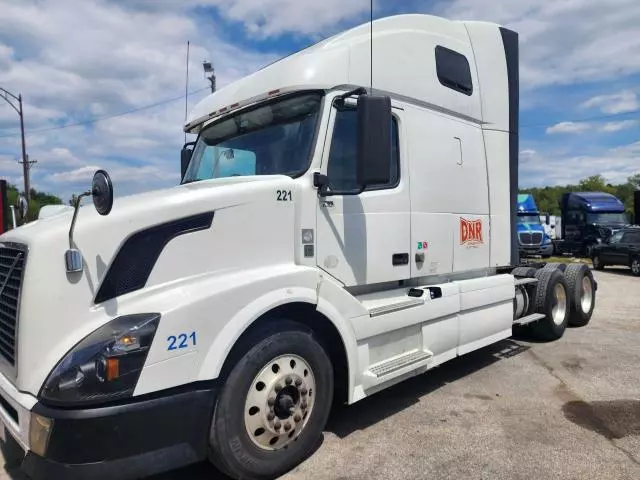 2012 Volvo VN VNL