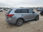 2017 Mitsubishi Outlander ES