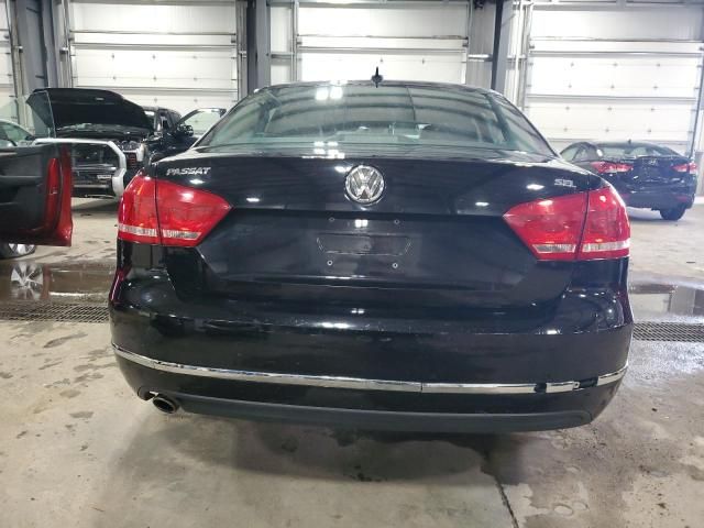 2012 Volkswagen Passat SEL