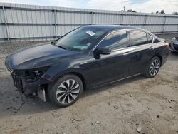 Carros salvage sin ofertas aún a la venta en subasta: 2015 Honda Accord Hybrid