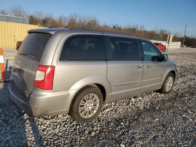 2015 Chrysler Town & Country Touring L