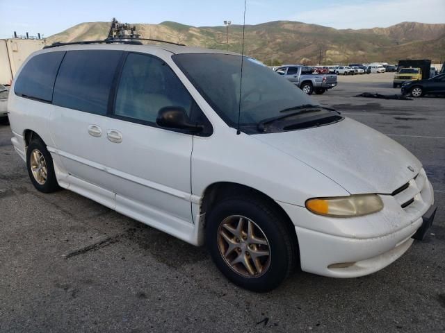 1998 Dodge Grand Caravan LE