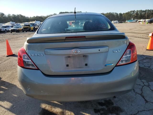 2013 Nissan Versa S