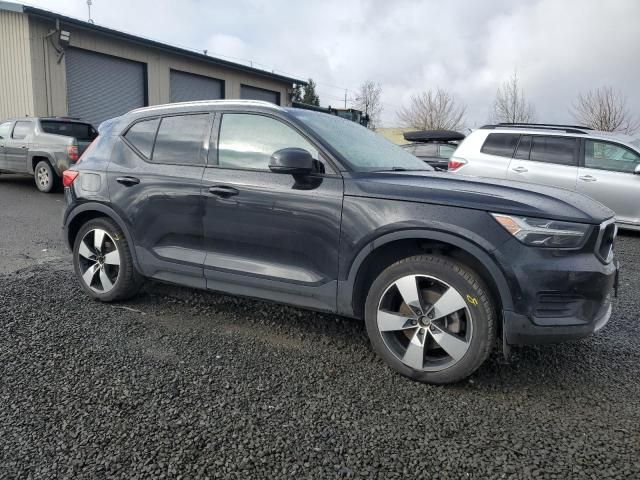 2019 Volvo XC40 T5 Momentum