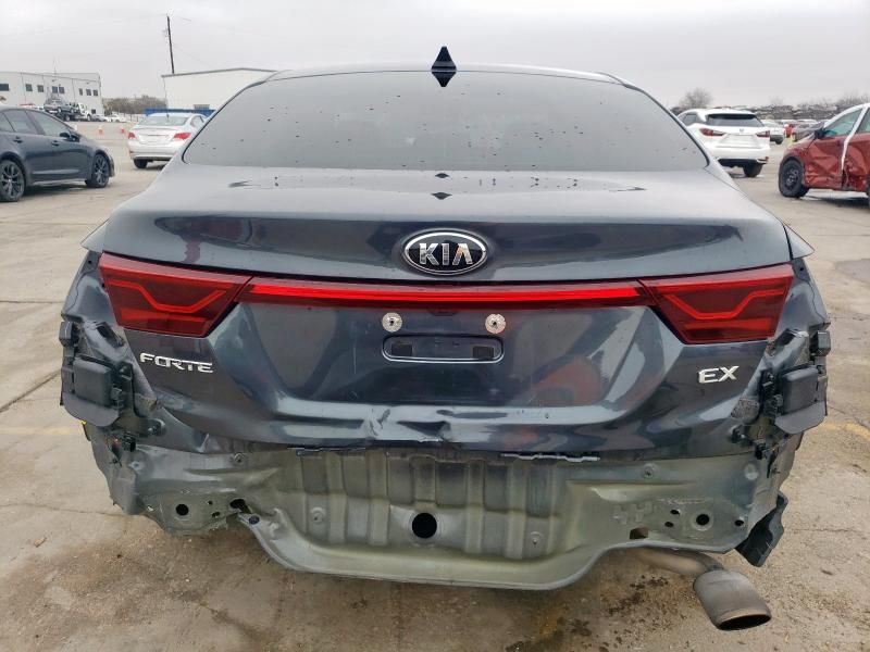 2019 KIA Forte EX