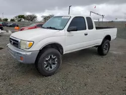 Salvage trucks for sale at San Diego, CA auction: 2000 Toyota Tacoma Xtracab Prerunner