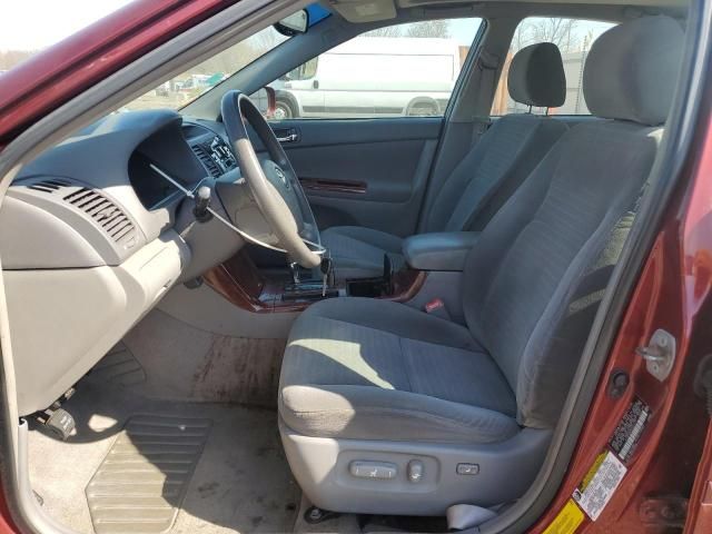 2005 Toyota Camry LE