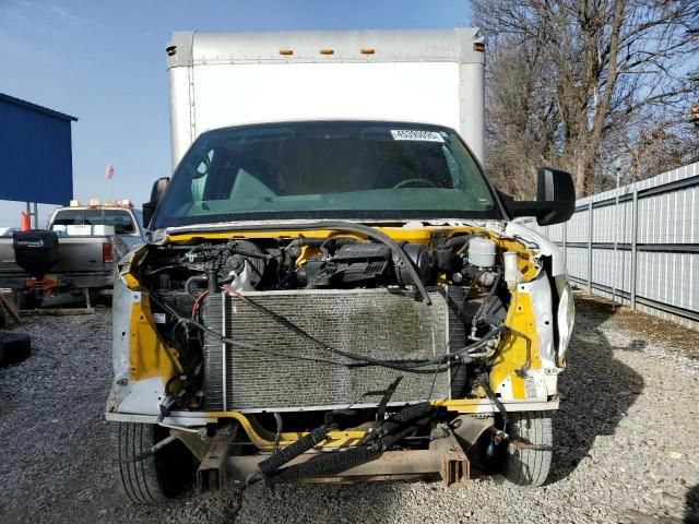 2012 GMC Savana Cutaway G3500