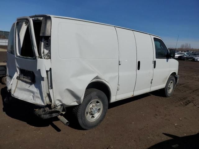 2017 Chevrolet Express G2500