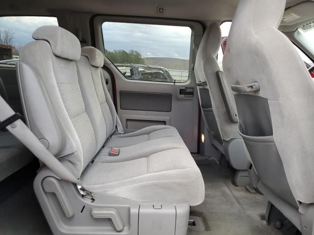 2005 Ford Freestar SE