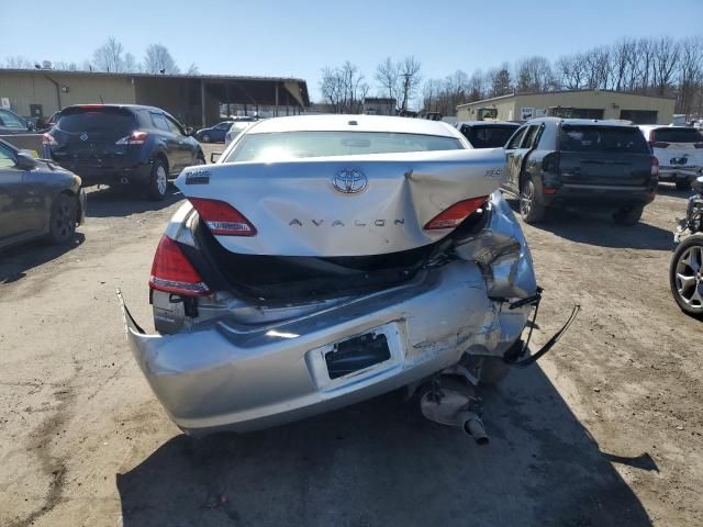 2010 Toyota Avalon XL