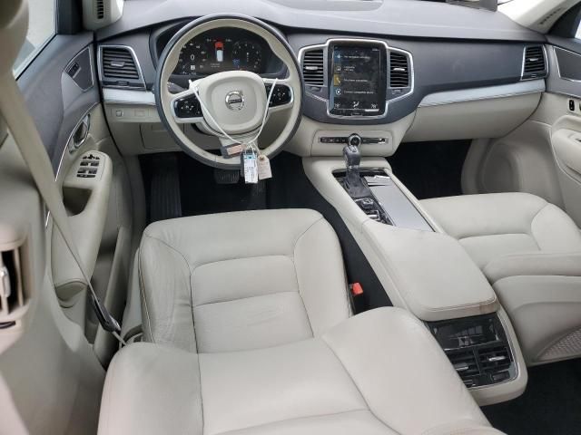 2021 Volvo XC90 T5 Momentum