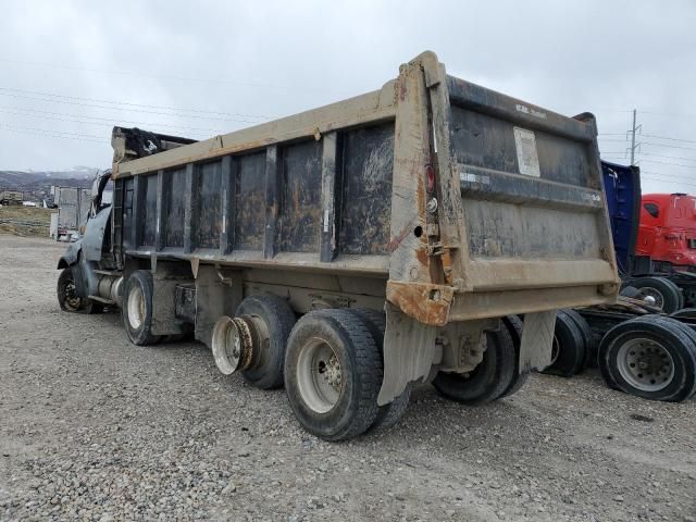 2004 Sterling L9500 Dump Truck