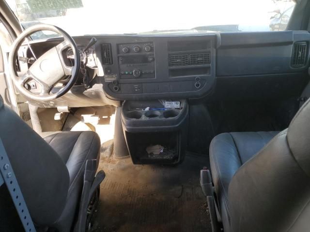 2009 Chevrolet Express G2500