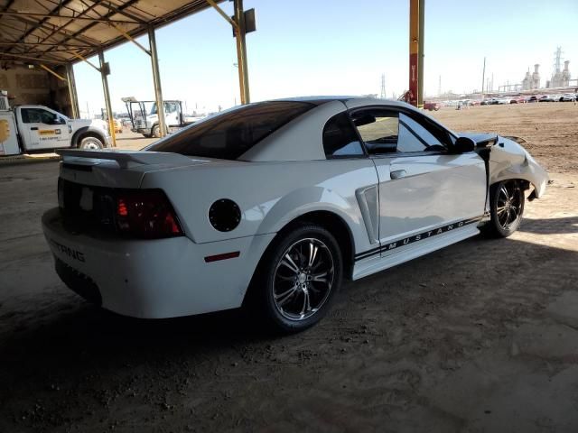 2004 Ford Mustang