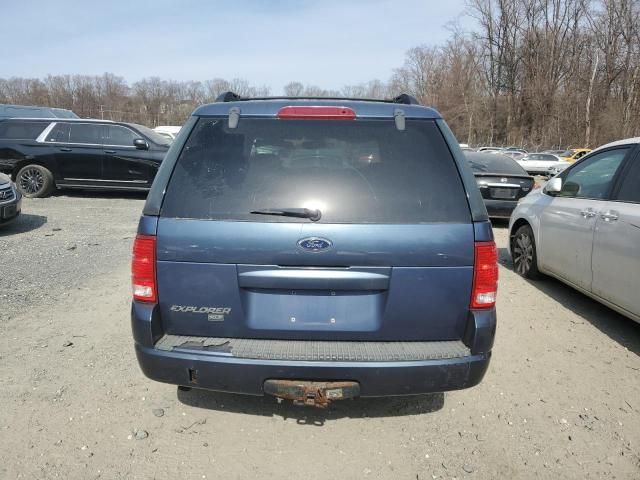 2004 Ford Explorer XLT