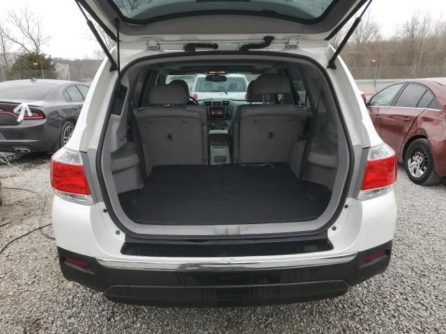 2013 Toyota Highlander Base