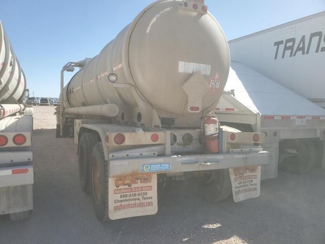 2008 Heil Tank Trailer