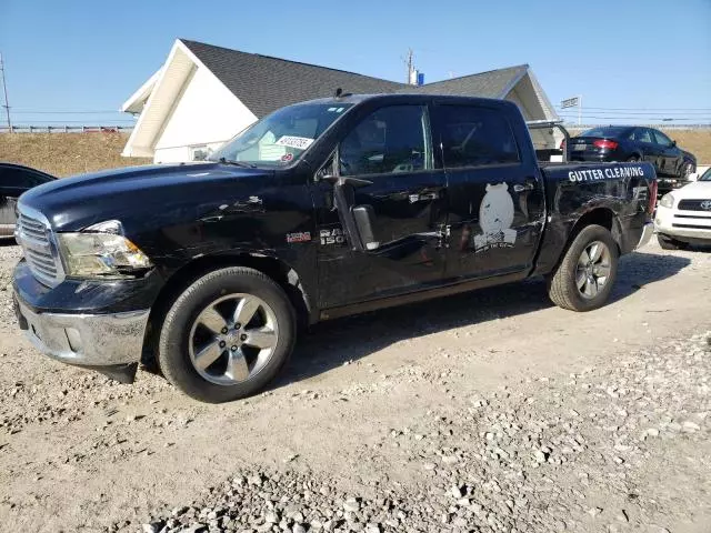 2015 Dodge RAM 1500 SLT