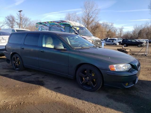 2005 Volvo V70 R