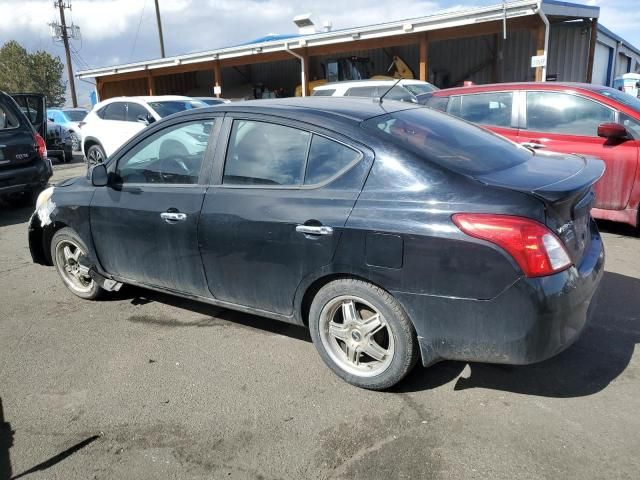 2012 Nissan Versa S