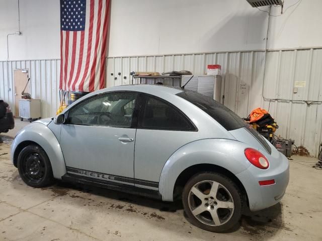 2009 Volkswagen New Beetle S