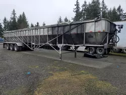 Salvage trucks for sale at Arlington, WA auction: 2008 Trinity Live Bottom Trailer