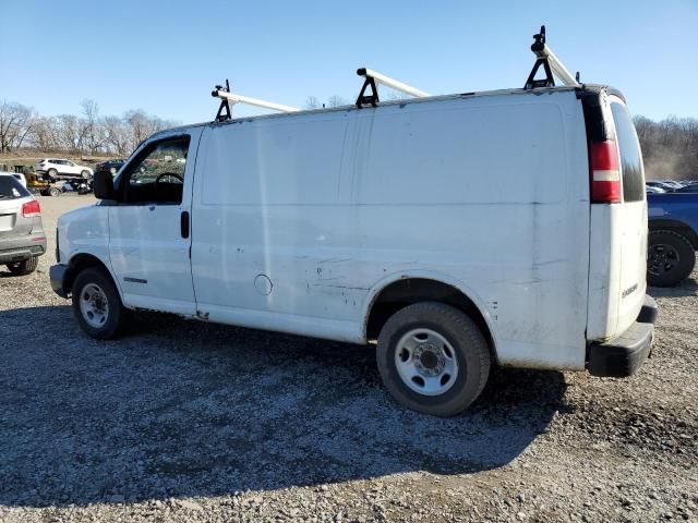 2004 GMC Savana G2500