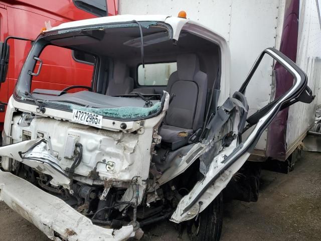 2019 Isuzu NRR BOX Truck