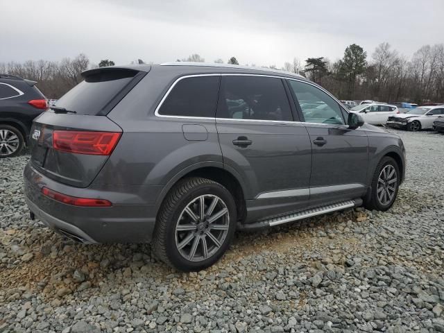 2019 Audi Q7 Premium Plus